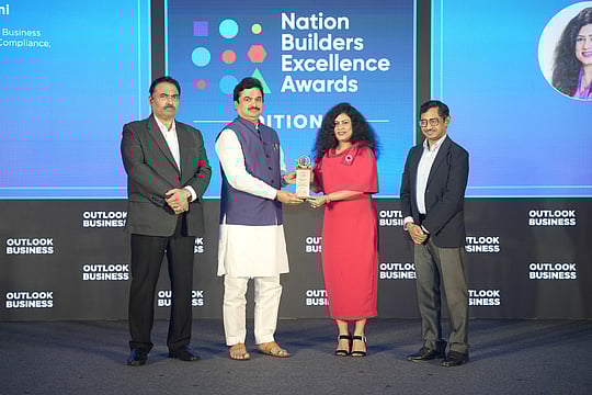 Sumita Mohapatro Pani: Trailblazing Leader Driving Innovation In Healthcare