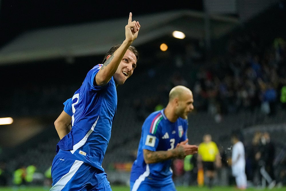 FIFA World Cup 2026 European qualifying Group I soccer match Italy vs Israel: Mateo Retegui 