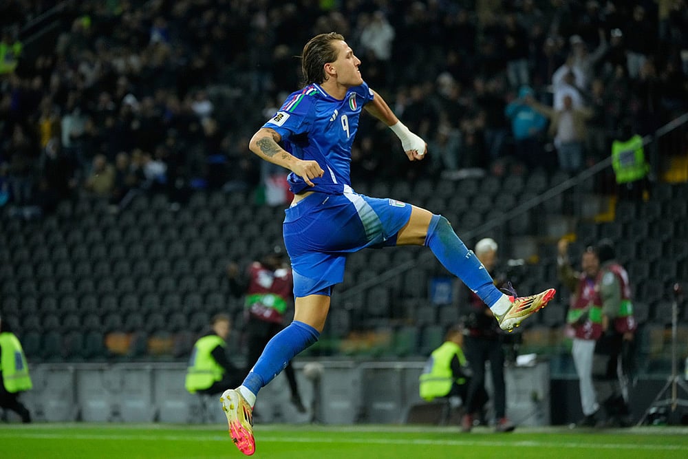 FIFA World Cup 2026 European qualifying Group I soccer match Italy vs Israel: Mateo Retegui 