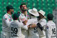 | Photo: AP/K.M. Chaudary : Pakistan vs South Africa 1st Test Day 4