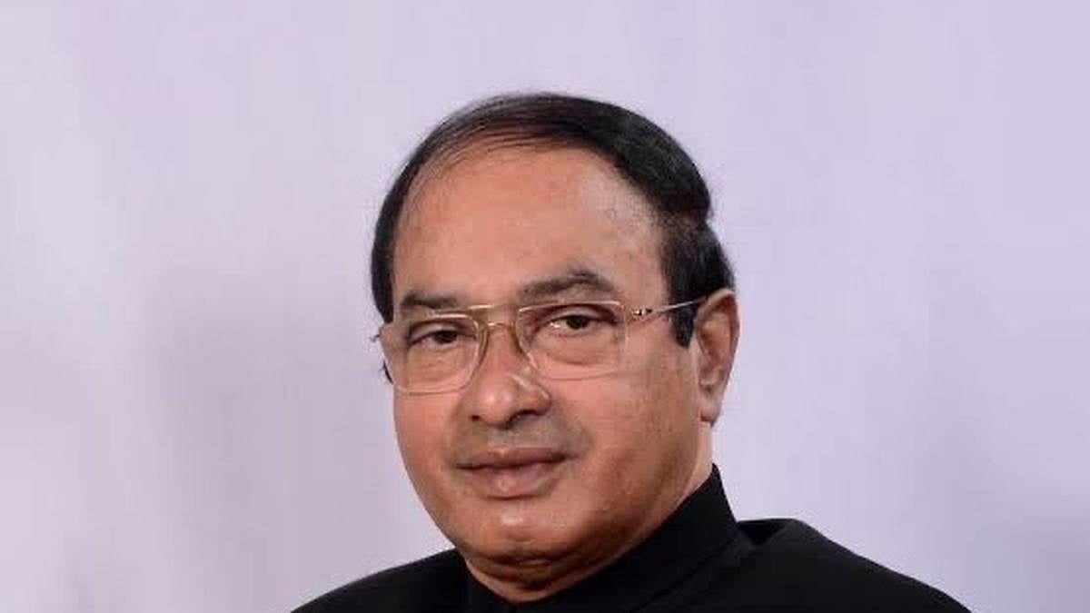 X@INCGoa : Ravi Naik Passes Away at 79