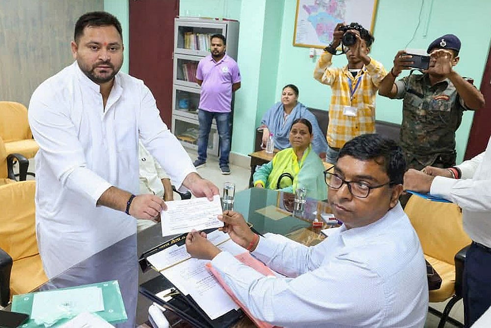 Bihar polls: Tejashwi files nomination papers from Raghopur