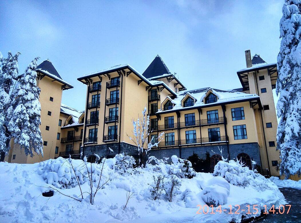 Facebook : The government will get a whopping sum of Rs 401 crore from the property, which until now was in the hands of the Oberoi group, running it as a five-star resort as a joint venture company of M/s East India Hotel (EIH).

