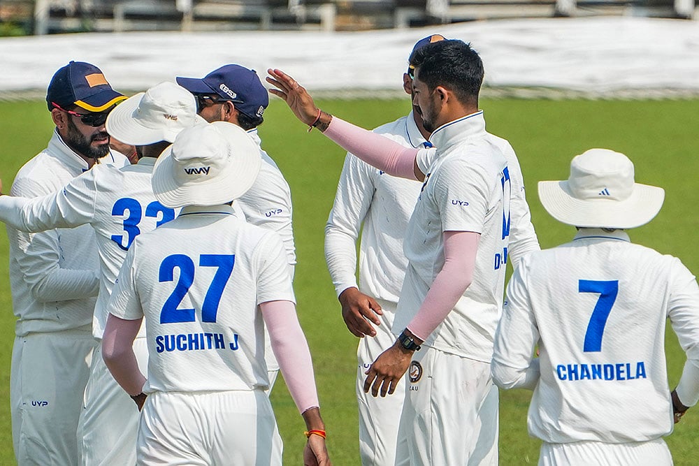 Ranji Trophy Cricket 2025-26 Bengal vs Uttarakhand match Day 2_Devendra Singh Bora