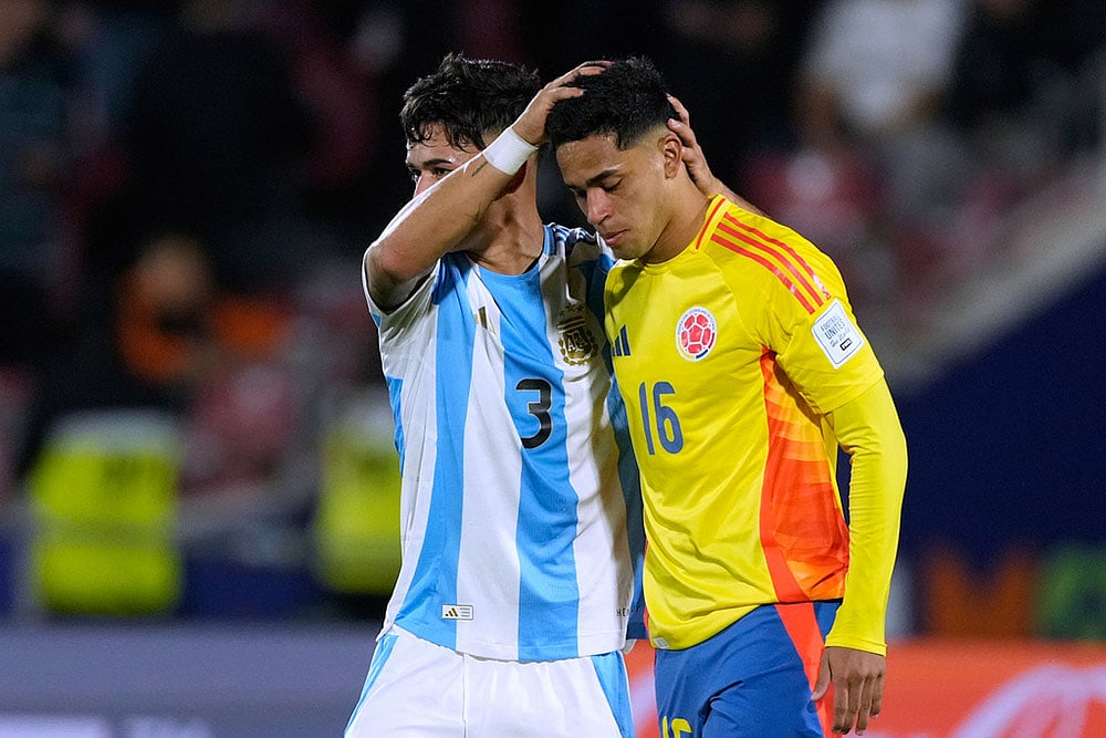 FIFA U-20 World Cup semifinal soccer match Argentina Vs Colombia photos_Julio Soler, Joel Romero