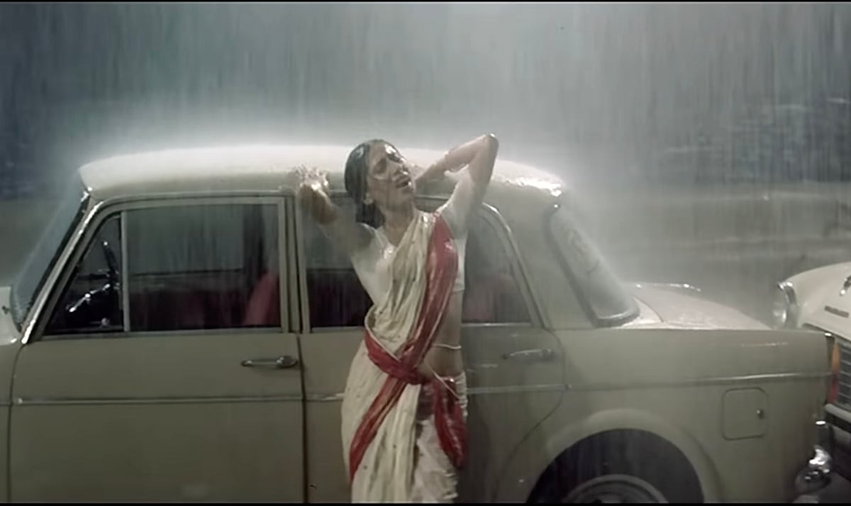 Patil in Aaj Rapat Jaye