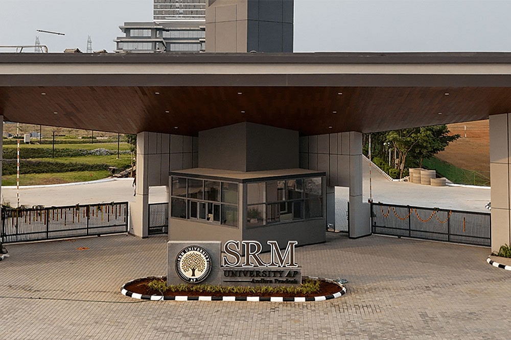 Paari School Of Business (SRM University-AP)