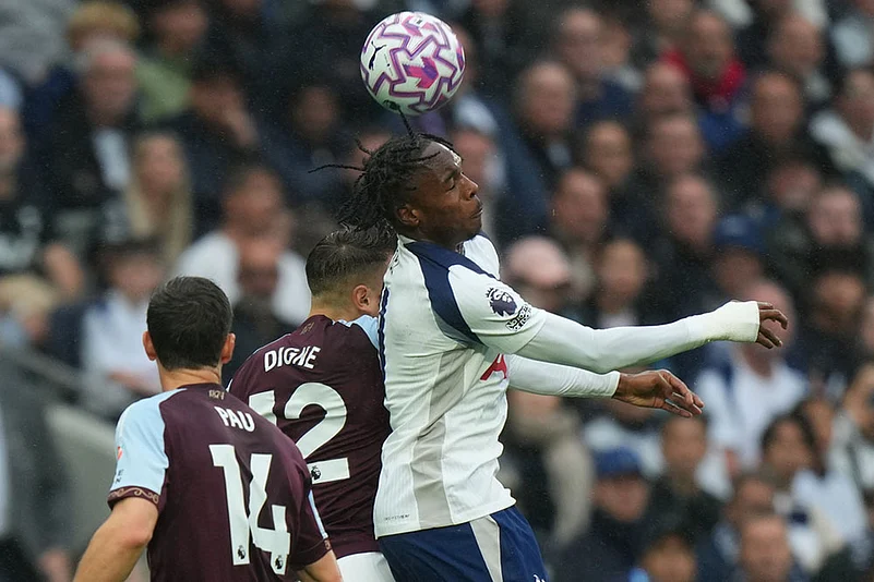 English Premier League Soccer Match: Tottenham Hotspur vs Aston Villa