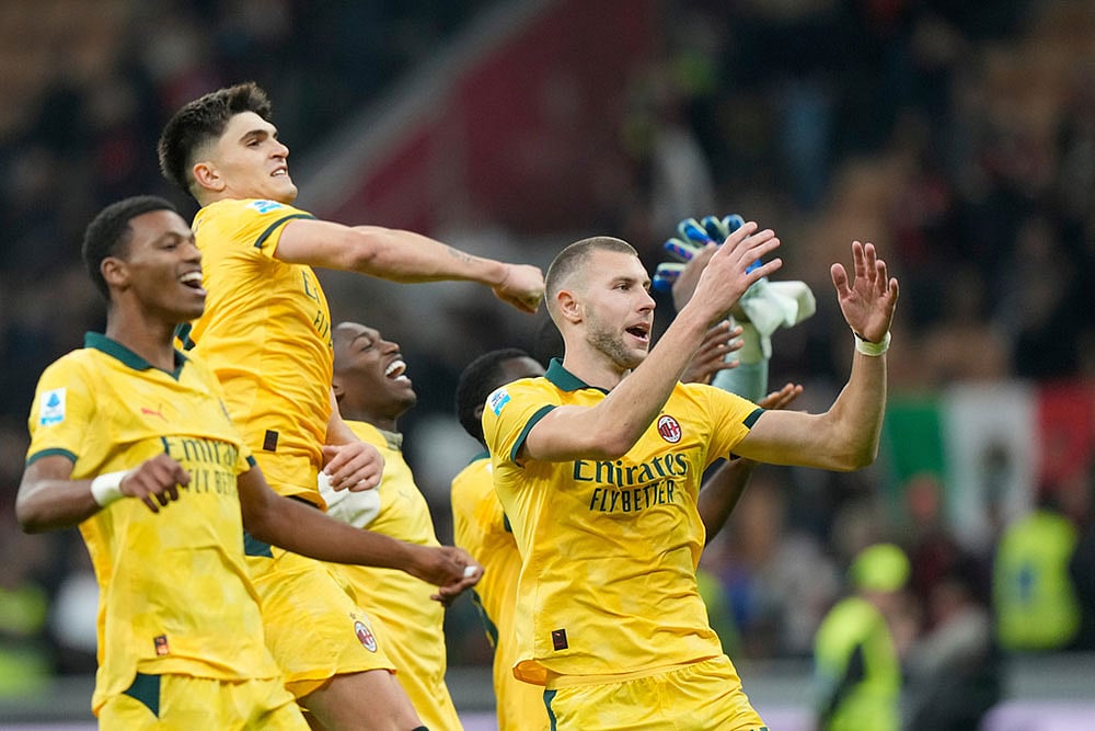 | Photo: AP/Luca Bruno : Serie A: AC Milan vs Fiorentina