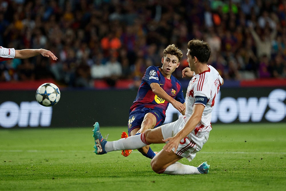 Spain soccer UEFA Champions League 2025-26 Barcelona Vs Olympiacos_Fermin Lopez
