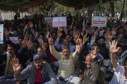 Daily Wage Workers In Jammu Demand Release Of Committee Report On Regularisation