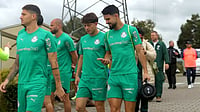 Photo: X/SE Palmeiras : Palmeiras players train before the Copa Libertadores semi-final against LDU Quito.