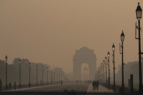 Weather: Low visibility in Delhi