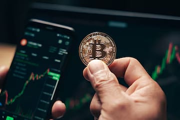 When Machines Trade The Coins: Understanding AI-Powered Crypto Trading