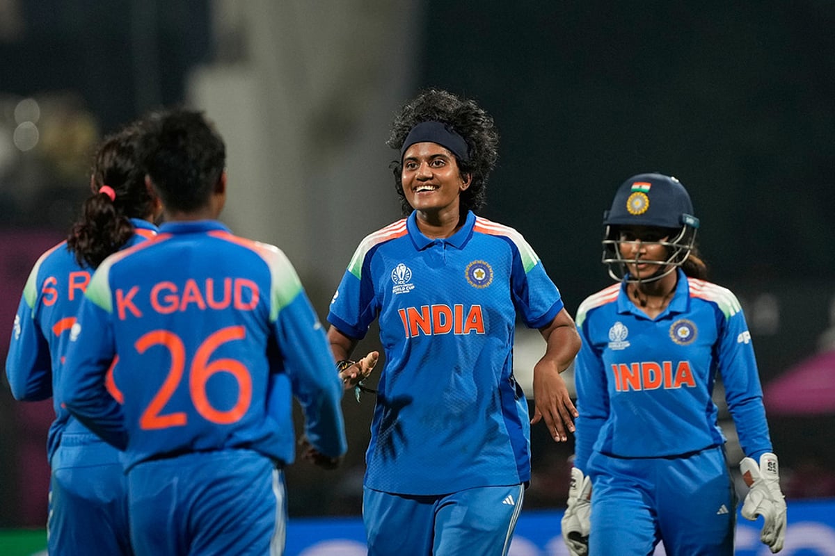 India Women's Cricket world cup 2025 IND-W vs NZ-W ODI match photos_Shree Charani