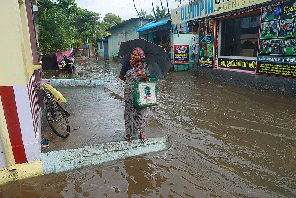 Weather: Rain in Kanniyakumari