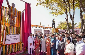 PTI : Himachal Pradesh chief minister Sukhvinder Singh Sukhu, Congress MPs Sonia Gandhi, Priyanka Gandhi Vadra and other leaders during the statue unveiling ceremony of former state chief minister Virbhadra Singh in Shimla on October 13, 2025.