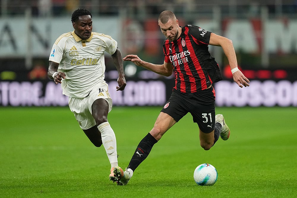 Italy Serie A soccer 2025-26 AC Milan and Pisa football match_Ebenezer Akinsanmiro