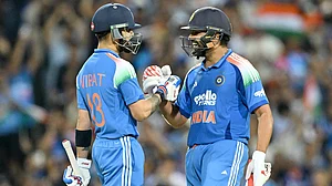Virat Kohli and Rohit Sharma led India to a nine-wicket win against Australia