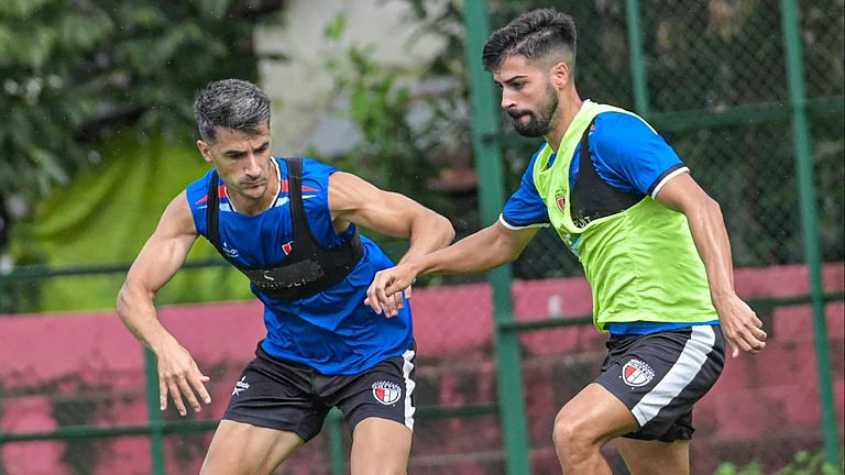 NorthEast United Vs Inter Kashi Live Score, AIFF Super Cup: NEUF players train ahead of the match. - Photo: X/NorthEast United FC