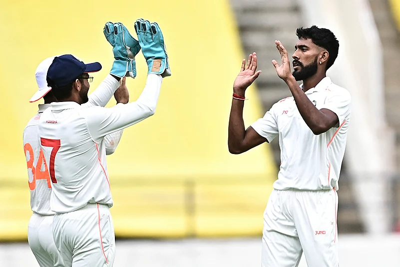Ranji Trophy 2025-26 Cricket match Vidarbha and Jharkhand - Day 2_Praful Hinge