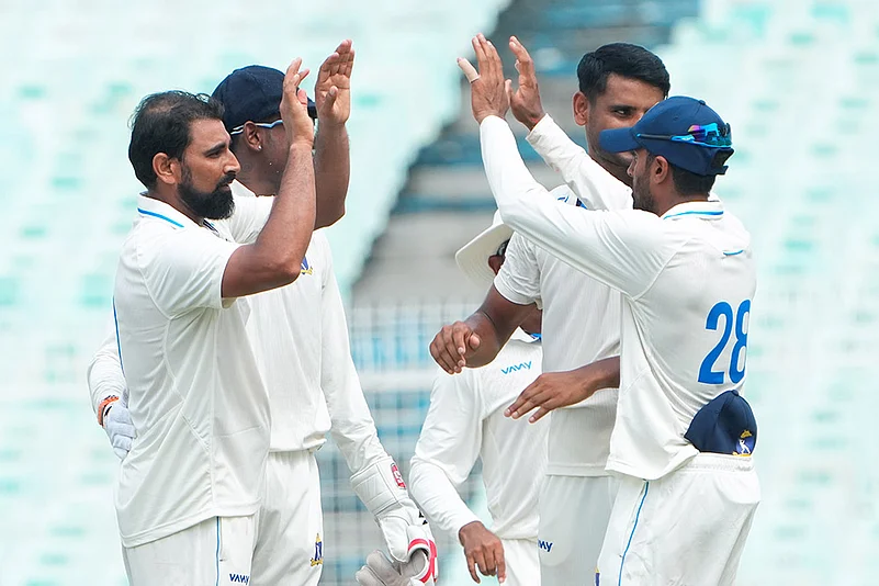 Ranji Trophy 2025-26 Cricket match Bengal vs Gujarat - Day 2_Mohammed Shami