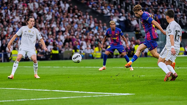 Real Madrid Vs Barcelona LIVE Score, La Liga 2025-26: Second-half Underway In Spicy El Clasico Contest At Bernabeu