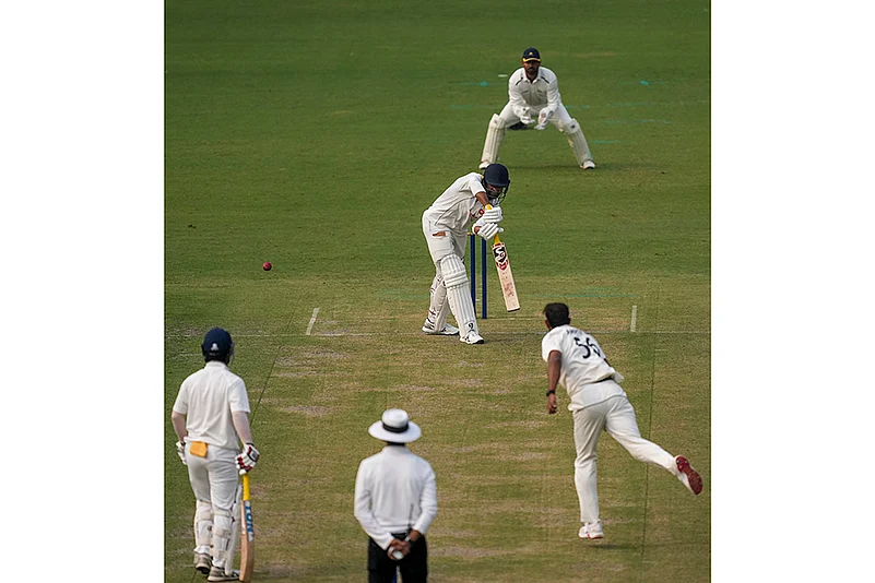 Ranji Trophy 2025-26 Cricket match Delhi vs Himachal Pradesh Day 1_Sanat Sangwan