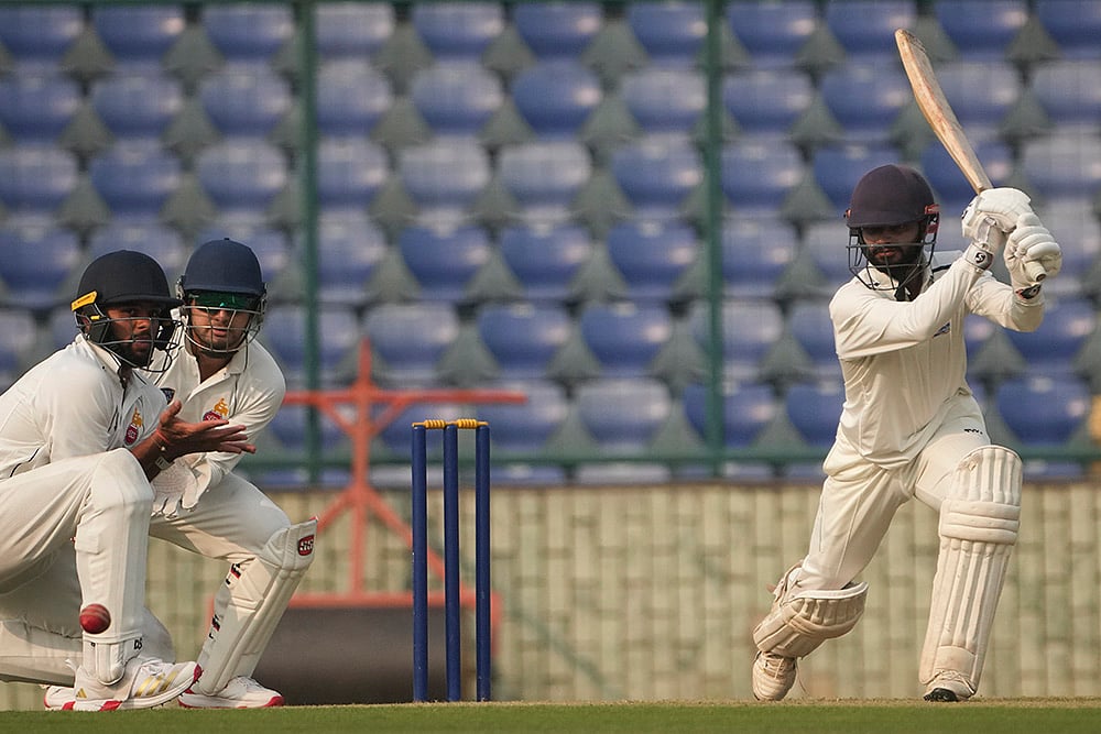 Ranji Trophy Cricket 2025-26  Delhi Vs Himachal Pradesh day 2_Sidhant Purohit