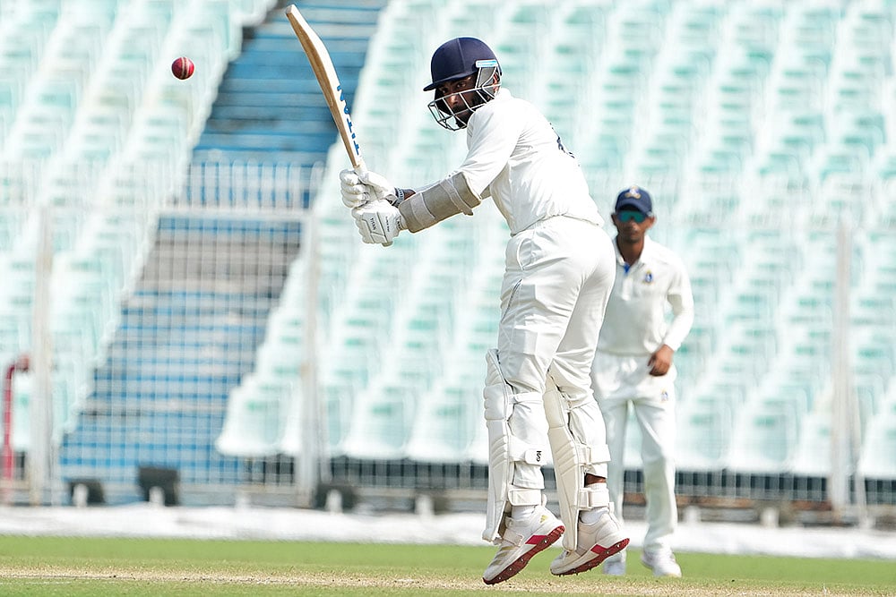 Ranji Trophy Cricket 2025-26 Bengal vs Gujarat - Day 3 photos_Arzan Nagwaswalla