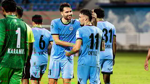 SC Delhi Vs Mumbai City FC Highlights, AIFF Super Cup 2025: Vikram Shines With Brace As MCFC Dominate SCD 4-1