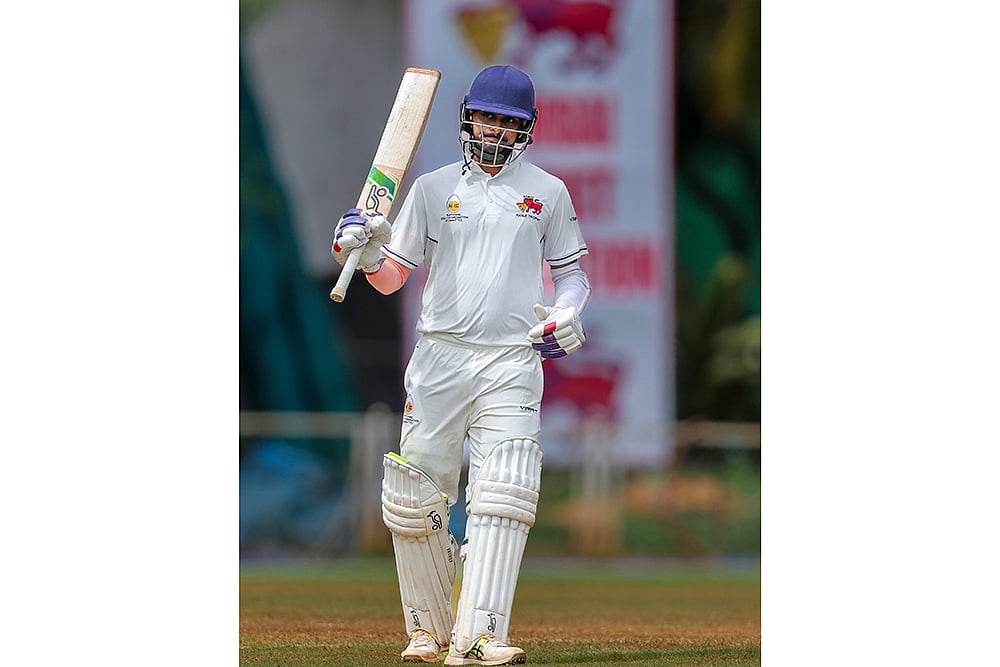 Ranji Trophy Cricket 2025-26 Mumbai and Chhattisgarh day 2_Akash Anand