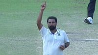 JioHotstar : Mohammed Shami Knocks On Selectors’ Door With Fiery Five-Wicket Haul In Ranji Trophy 2025-26 Against Gujarat