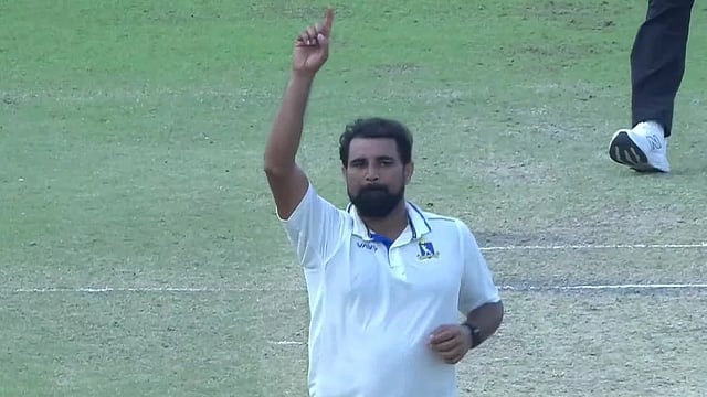 Mohammed Shami Knocks On Selectors’ Door With Fiery Five-Wicket Haul In Ranji Trophy 2025-26 Against Gujarat