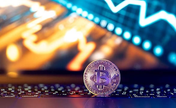 How Can Blockchain Congestion Or Gas Fees Increase Slippage Risk?