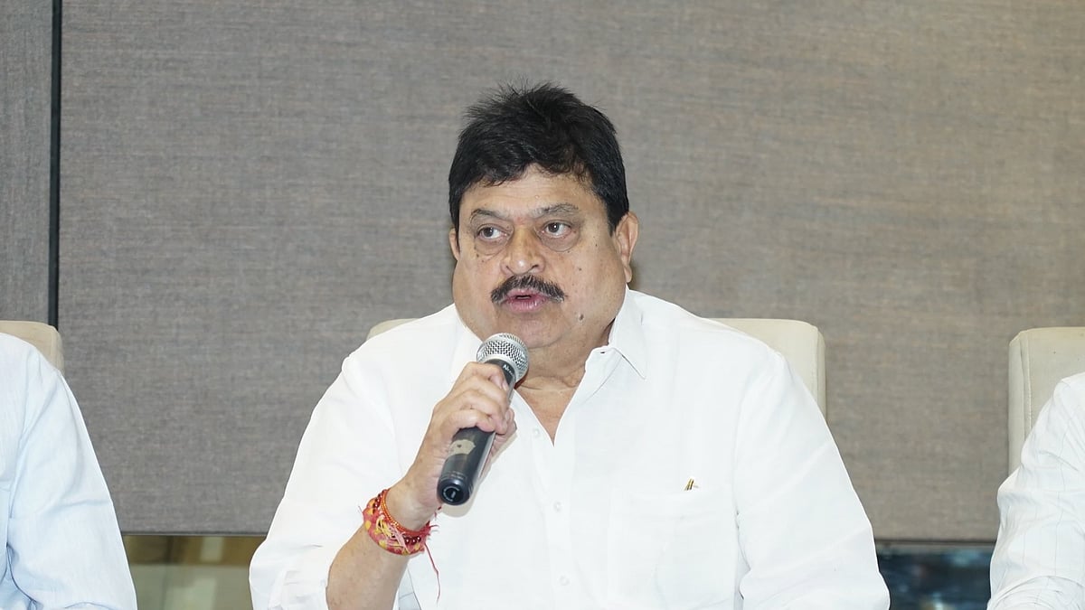 X : The BJP leader asserted that the November 11 bypoll would be a direct contest between the BJP and AIMIM. 