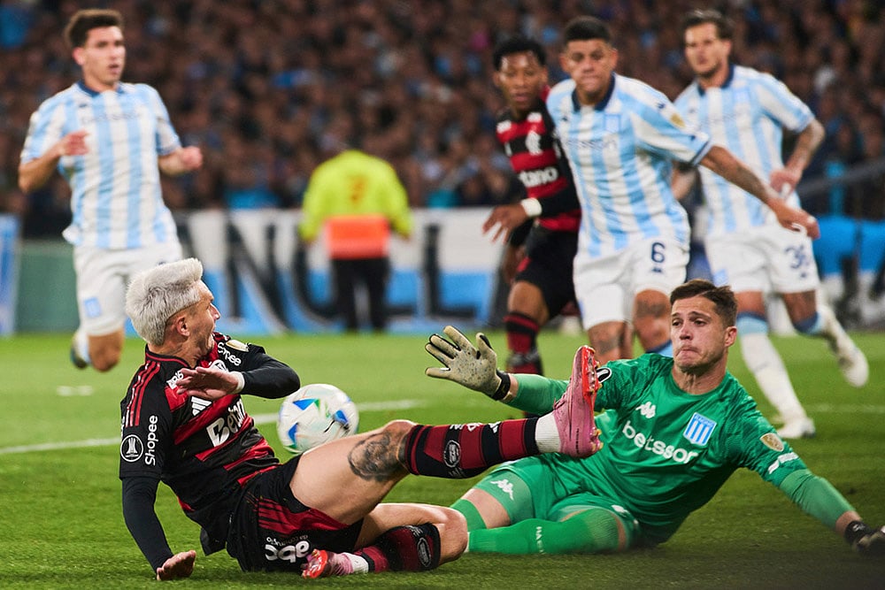 Copa Libertadores 2025 Racing Club Vs Flamengo Semi-Final Second Leg_Guillermo Varela