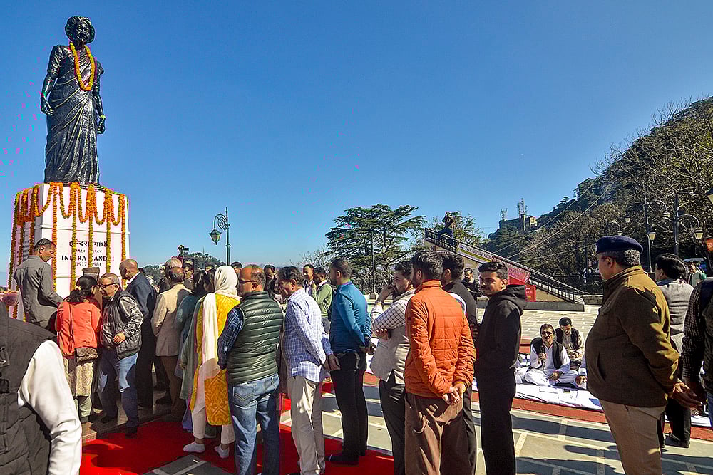 Former PM Indira Gandhis death anniversary