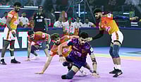 PKL 12 Final: Dabang Delhi K.C. Crowned Champions, Overcome Puneri Paltan In Fierce Battle To The End Special Arrangement : PKL 12 Final: Dabang Delhi K.C. Crowned Champions At home, Overcome Puneri Paltan In Fierce Battle To The End