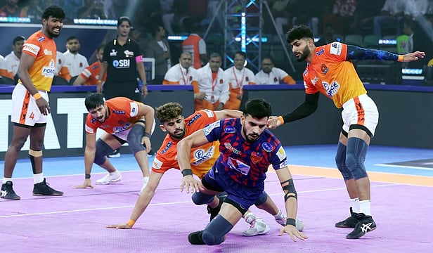 PKL 12 Final: Dabang Delhi Overcome Puneri Paltan, Crowned Champions - Watch Highlights