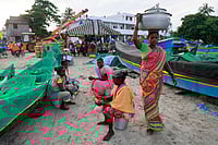 Kerala Declares End to Extreme Poverty; Activists And Scholars Raise Doubts  Nur Photo : Chellanam Fishing Harbour In Kochi Women fish vendors are at the Chellanam Fishing Harbour on the outskirts of Kochi, India, on October 17, 2025. KOCHI