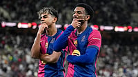 | Photo: AP/Altaf Qadri : Spanish Super Cup 2025 Final: Barcelona's Alejandro Balde, right, and Barcelona's Lamine Yamal react 