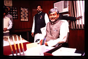 |Photo: Outlook Archives : The many turns of Nitish, a man with balance and power, through the decades of Bihar