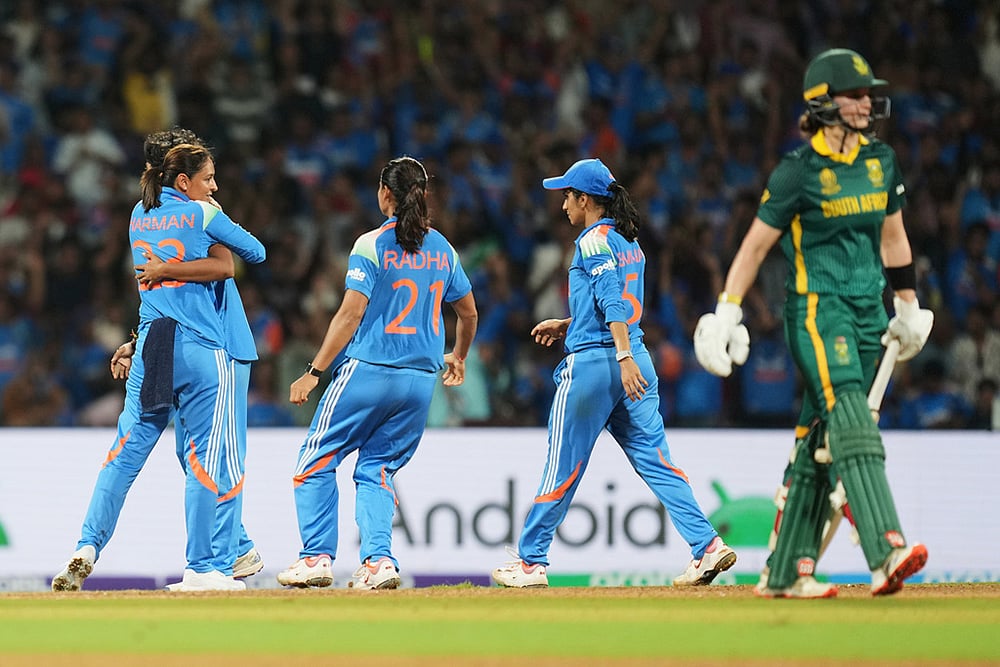 ICC Women’s World Cup 2025 final IND-w vs SA-W ODI Cricket_Anneke Bosch 
