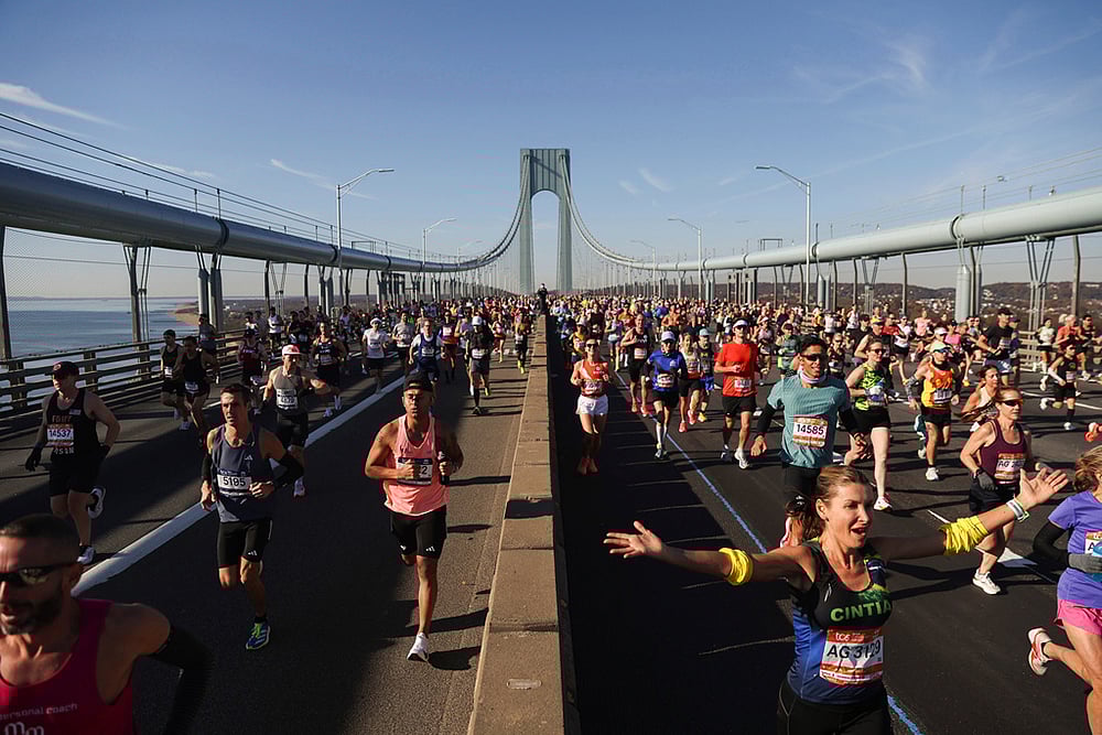 Top photos of the 2025 New York City Marathon_Verrazzano Narrows Bridge