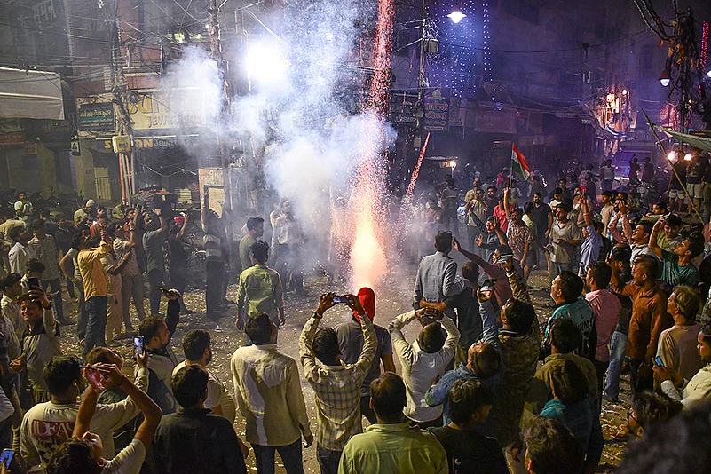 Indian cricket team wins ICC Womens World Cup 2025 fan celebration photo_