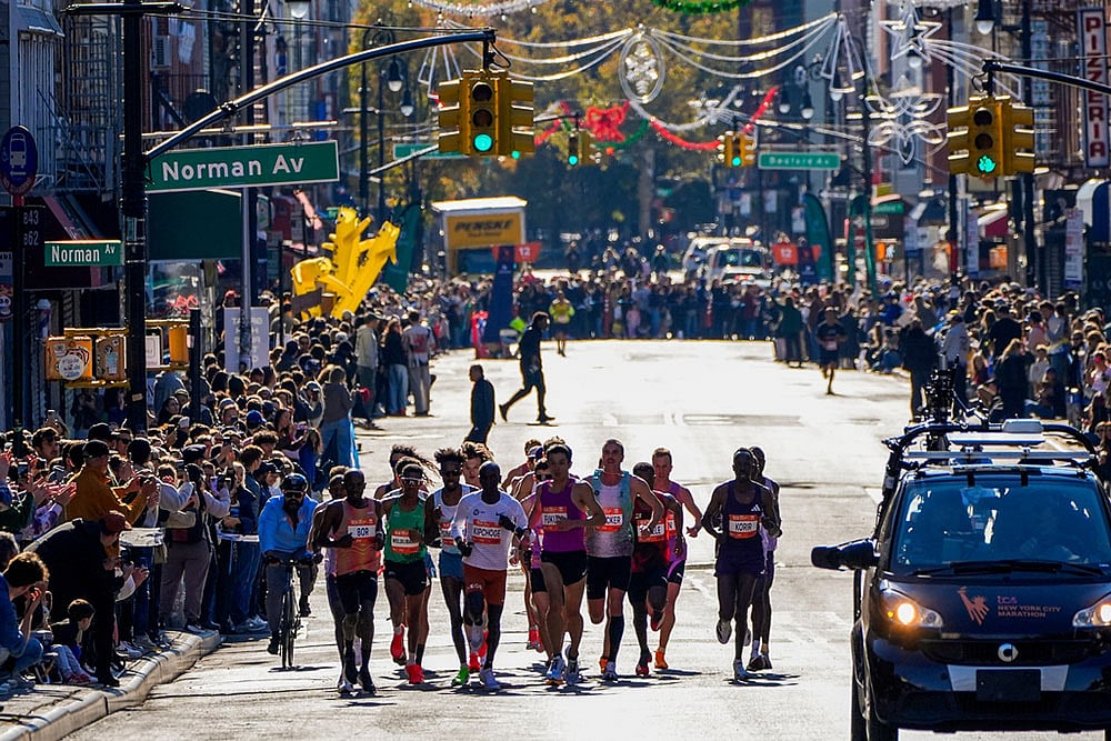 Top photos of the 2025 New York City Marathon_mens elite division 