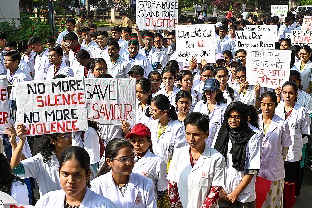 Protest by Maharashtra Association of Resident Doctors