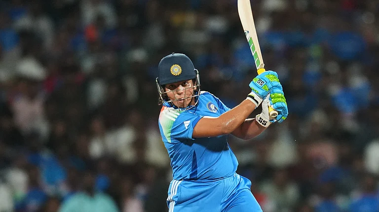 India's Richa Ghosh plays a shot during the ICC Women's Cricket World Cup final match between India and South Africa in Navi Mumbai, India, Sunday, Nov. 2, 2025. - | Photo: AP/Rafiq Maqbool