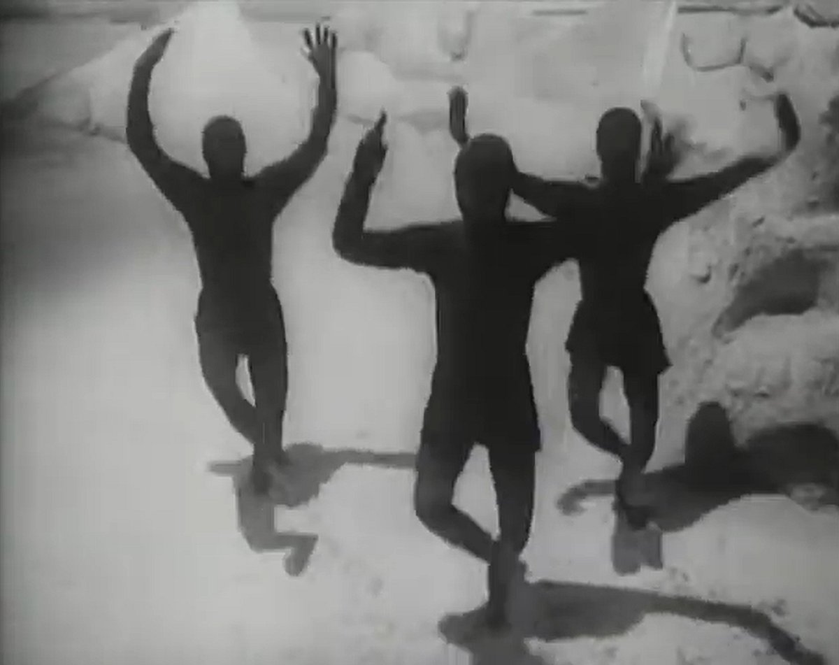 Jukti Takko Aar Gappo Still